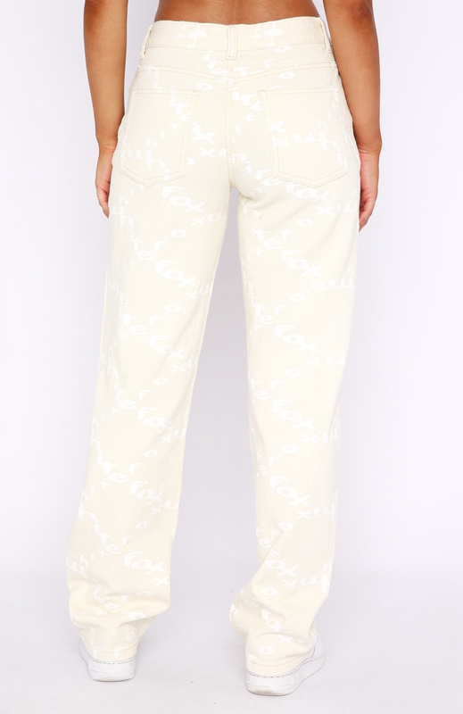 White Fox Catch Me Out Mid Rise Straight Leg Printed Denim Jeans Dames Room | CLYB-05381