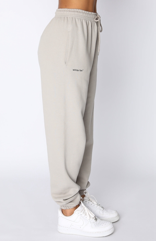 White Fox Not An Issue Joggingbroek Dames Lichtbruin | ZPAV-71690